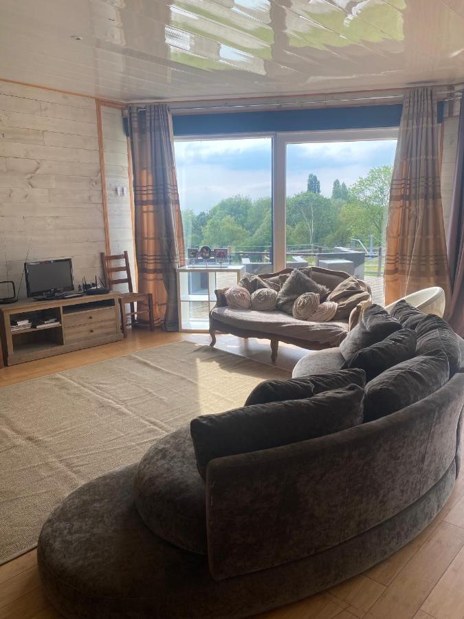 Domaine Des Ecuries Vailley Villa Bouleurs Bagian luar foto