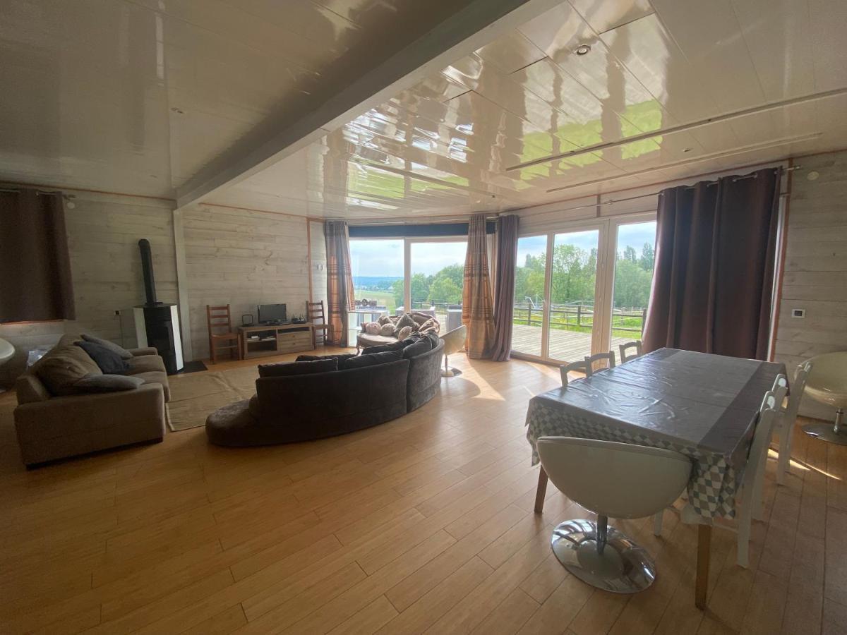 Domaine Des Ecuries Vailley Villa Bouleurs Bagian luar foto